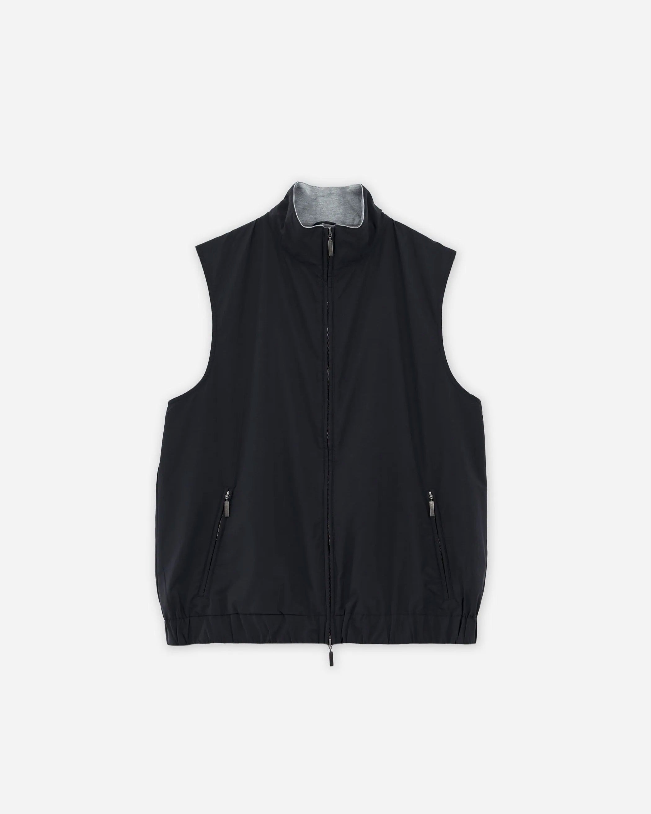 Sleeveless with Technical Fabric