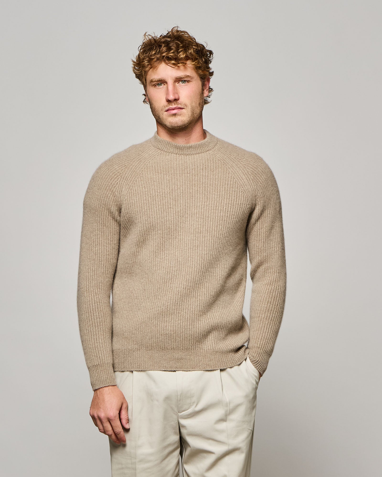 GIROCOLLO TUNDRA IN COSTA INGLESE