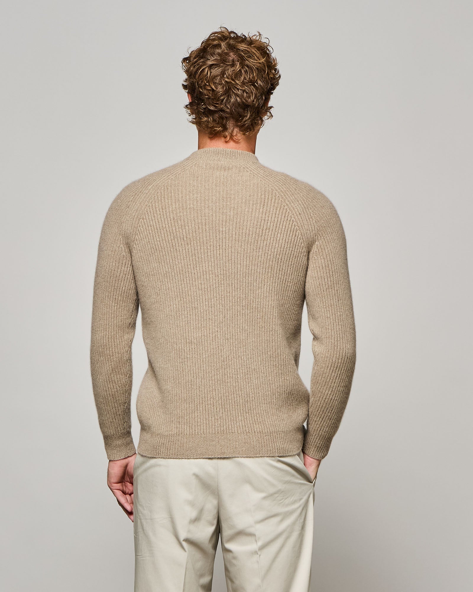 GIROCOLLO TUNDRA IN COSTA INGLESE