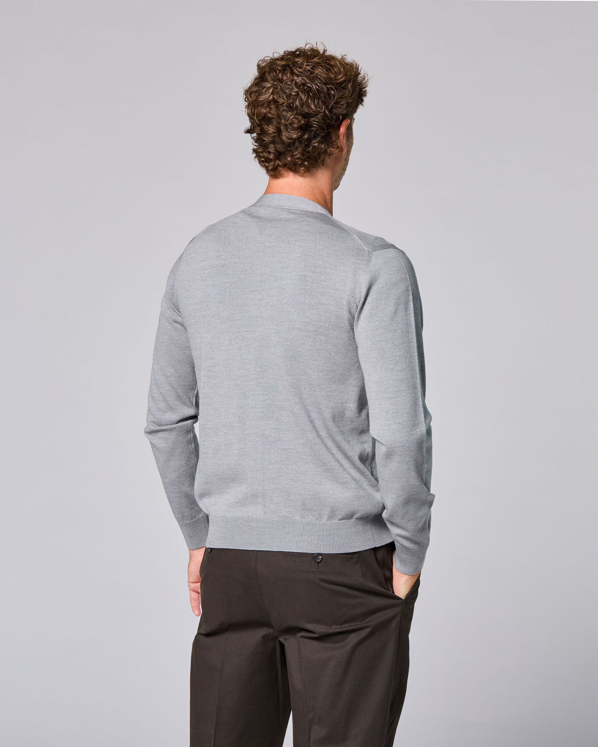 Cardigan con Bottoni Bora